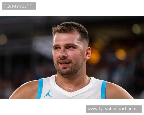 东契奇赞文班球技期待未来进步潜力无限