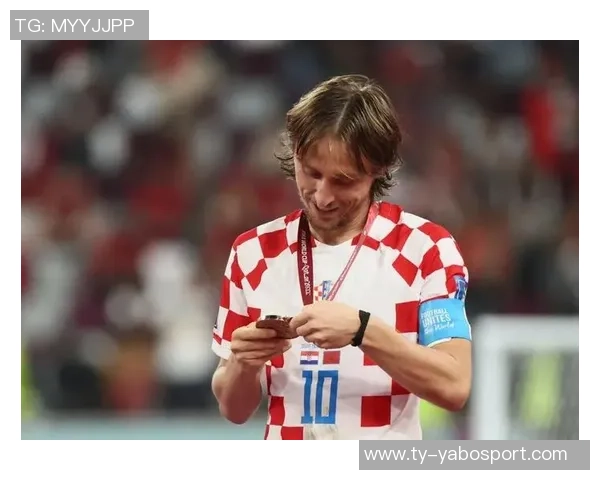 克罗地亚稳居世界杯晋级榜首魔笛助力球队表现出色