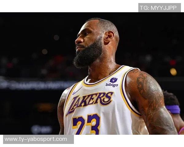 湖人队备战明年休赛期今年小修小补不做大交易引发球迷热议