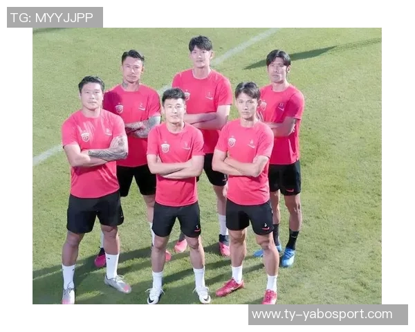 崇明六虎之一吕文君退役后执教海港四度夺中超冠军