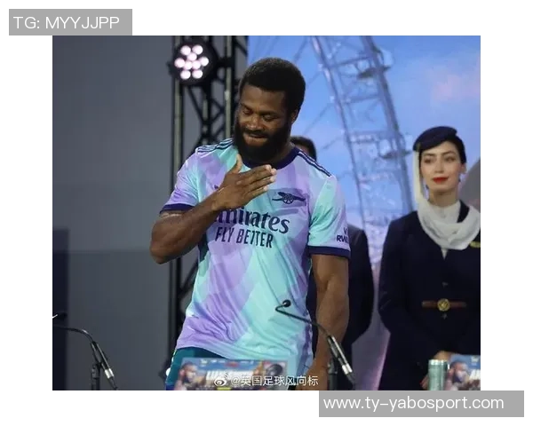 慈善拳击赛精彩上演切尔西传奇乔迪莫里斯战胜热刺名宿本特利 慈善拳击赛精彩上演切尔西传奇乔迪莫里斯战胜热刺名宿本特利