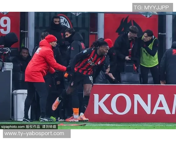 意媒曝米兰对拉齐奥比赛VAR裁判误介入将遭停职处理引发热议 意媒曝米兰对拉齐奥比赛VAR裁判误介入将遭停职处理引发热议